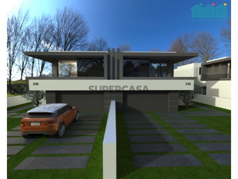 Moradia T4 com Garagem em Aveiro