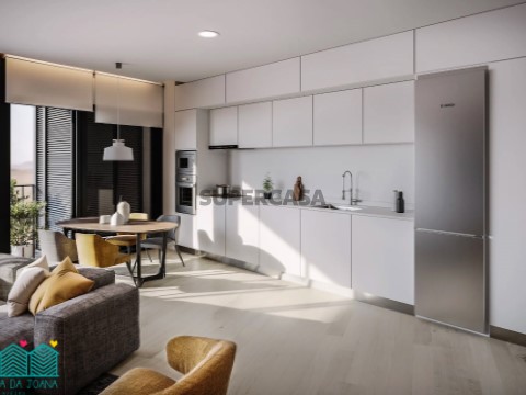 Apartamento T3 com Lugares de Garagem em Aveiro