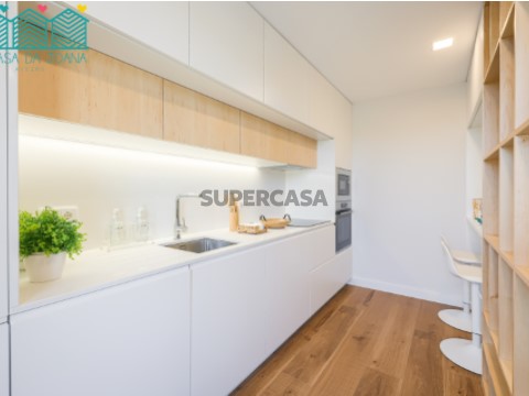 Apartamento T3 Duplex com Lugares de Garagem em Aveiro