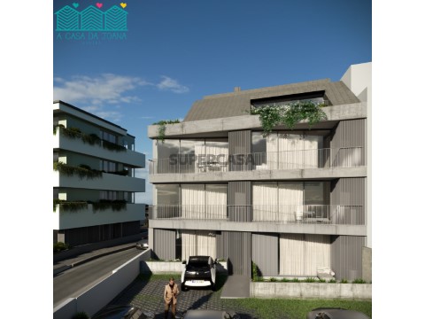 Apartamento T2 com lugares de garagem em São Bernardo