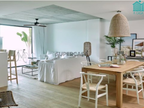 Apartamento T1 com Lugar de Garagem na Praia da Barra