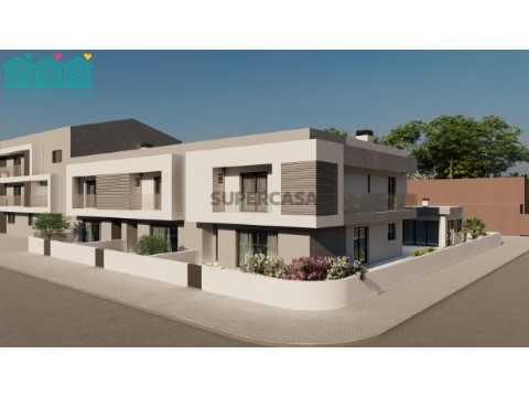 Moradia T4 com Garagem em Ílhavo
