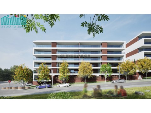 Apartamento T3 com Lugares de Estacionamento em Águeda