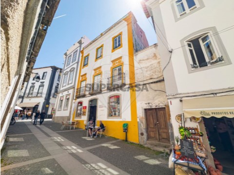 Gebouw Op Évora (São Mamede, Sé, São Pedro e Santo Antão), Évora