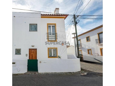 Moradia T3 em Canaviais, Évora