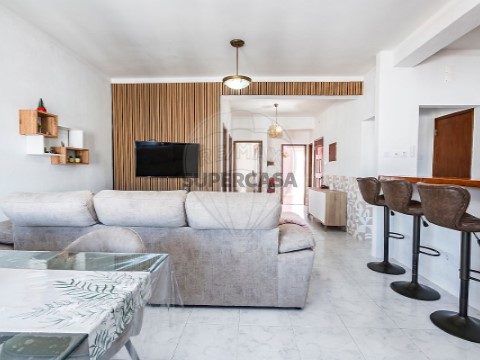 Apartment 3 Zimmer auf Malagueira e Horta das Figueiras, Évora