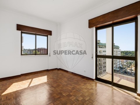 Apartamento T3 em União das Freguesias de Setúbal, Setúbal