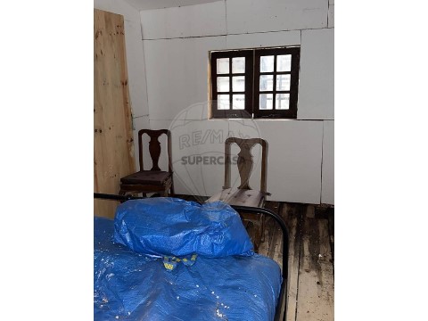 Moradia T2 em Alguber, Cadaval