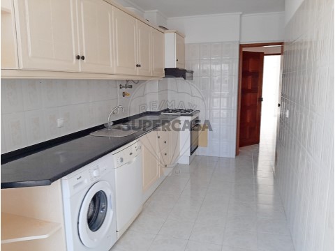 Apartamento T3 em Charneca de Caparica e Sobreda, Almada