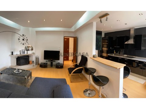 Appartement 2 kamers Op Carcavelos e Parede, Cascais