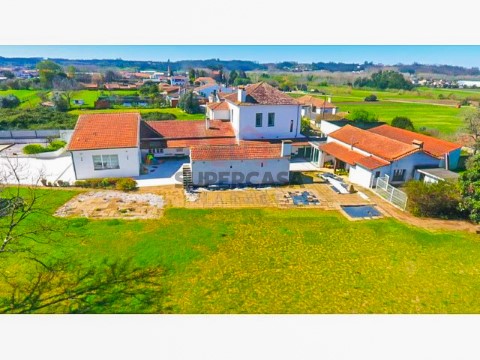 Moradia T5 em Valongo do Vouga, Águeda