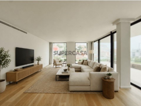 Apartamento T4 no Estoril Essence com Jardim Privativo