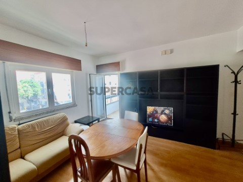 Apartamento T1+1 na Reboleira - Amadora