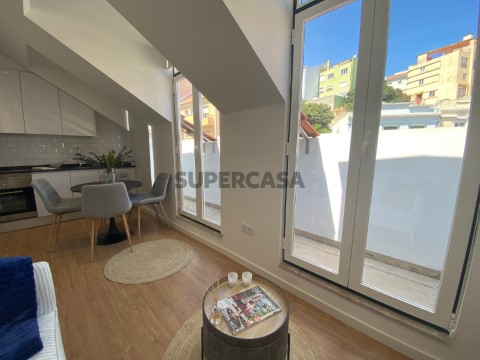 T2-São Vicente3-Mobilado-Lisboa