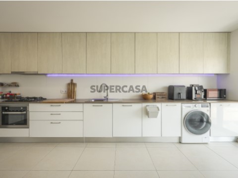 Apartamento 2 habitaciones en Rua Vasco da Gama, São Salvador