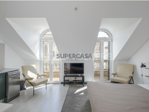 Building in the heart of Bairro Alto