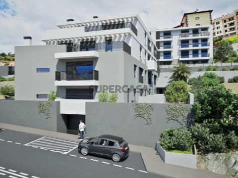 Apartamento T2 em Caniço, Santa Cruz
