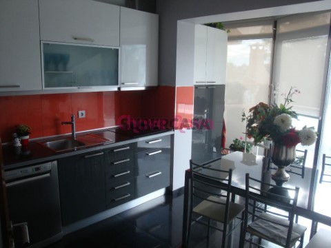 Moradia T3 em São Pedro da Cova