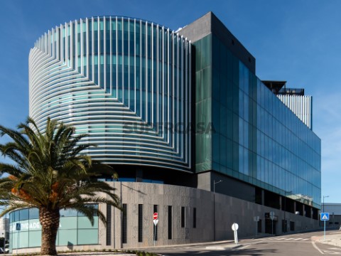 JLL Escritórios Carnaxide WTC