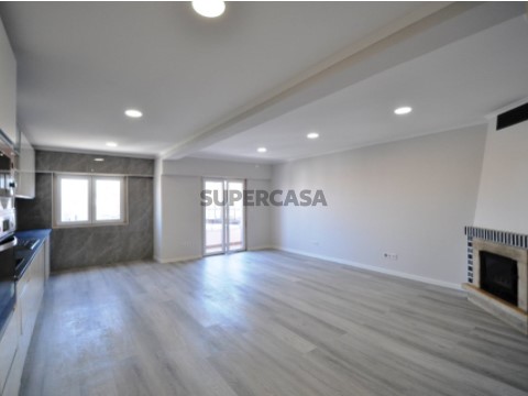 01 - Sala e Cozinha