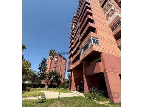 Apartamento T1 em Costa da Caparica, Almada com Elevador, Elevador