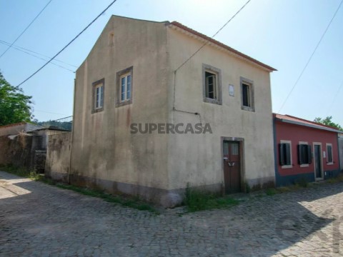 Moradia T2 em Alvaiázere, Alvaiázere