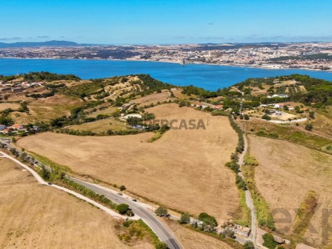 Terreno em Caparica e Trafaria, Almada