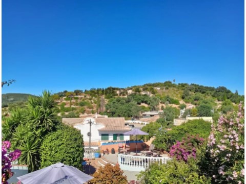 Moradia T7 em Estoi, Faro