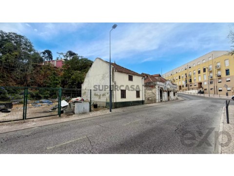 Moradia T2 em Campolide, Lisboa