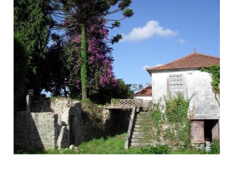 Quinta com Moradia para Restauro