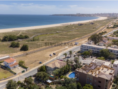 Moradia T7 em Estrada da Meia Praia, São Gonçalo de Lagos