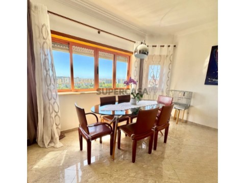 Apartamento T3 em Ramada e Caneças, Odivelas