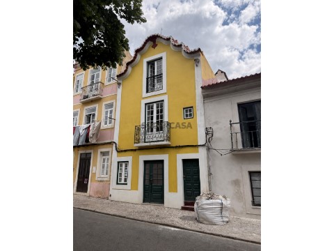 Moradia T2 em São Sebastião, Setúbal