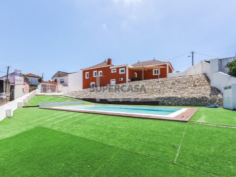 Moradia T4 em Miragaia e Marteleira, Lourinhã