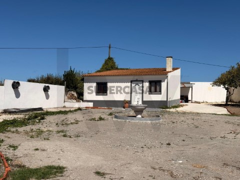 Moradia T2 em Carvalhal, Bombarral