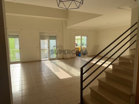 Apartamento T4 em Alcochete, Alcochete