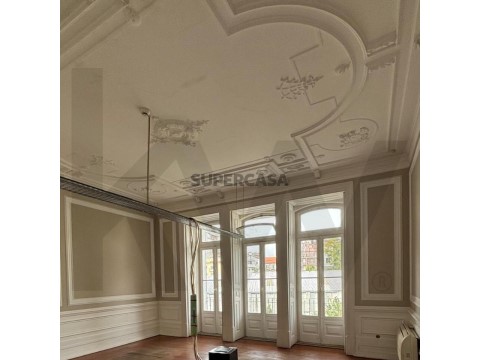 Apartamento T10 em Santo António, Lisboa