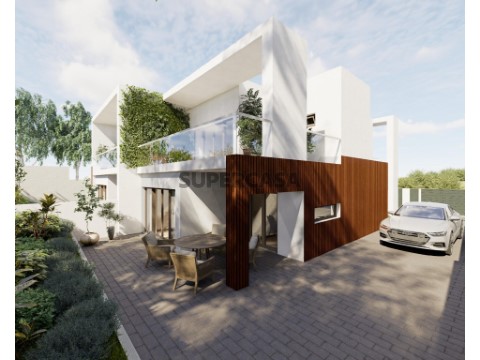 Moradia T3 em São Domingos de Rana, Cascais