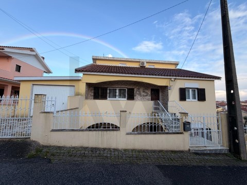 Moradia T5 em Porto Salvo, Oeiras