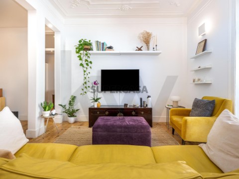 Apartamento T2 em Arroios, Lisboa