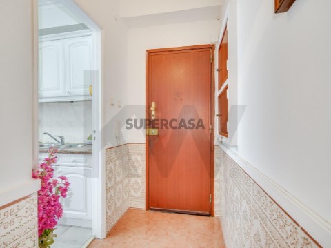 Apartamento T3 em Alfragide, Amadora