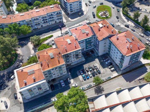 Apartamento T2 em Algés, Linda-a-Velha e Cruz Quebrada-Dafundo, Oeiras