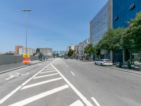 Venda_Terreno_Rua 5 de Outubro_Imediacoes_Novo El Corte Ingles_Capitolio