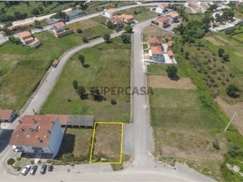 Terreno Urbano em Serpins, Lousã