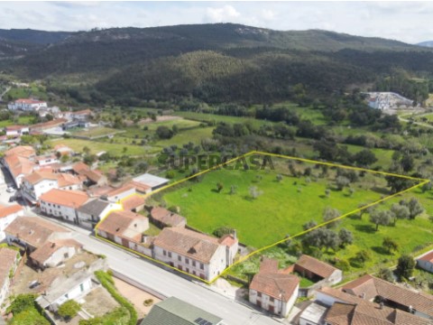 Prédio em São Miguel de Poiares, Vila Nova de Poiares