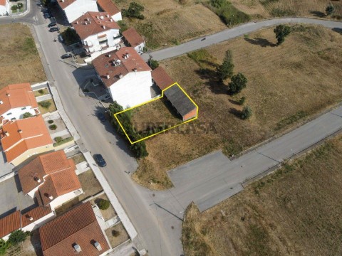 Terreno Urbano em Serpins, Lousã