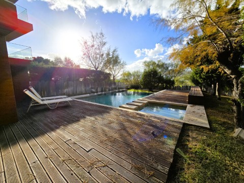 Deck e Piscina Privada