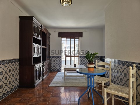 Apartamento T2 em União das Freguesias de Setúbal, Setúbal