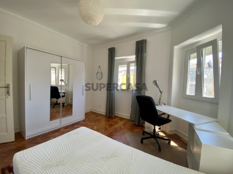 QUARTO em Moscavide - Despesas Incluídas - METRO - Comboio
