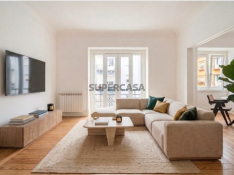 Apartamento T3 na Rua Augusto Machado, Areeiro